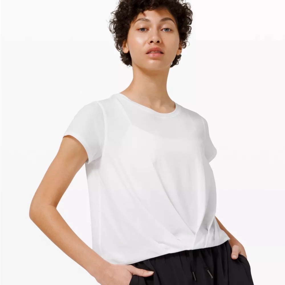 Lululemon Front Scrunched Top